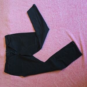 Universal Thread High Rise Skinny Jeans - Black Denim - Size 18/34L